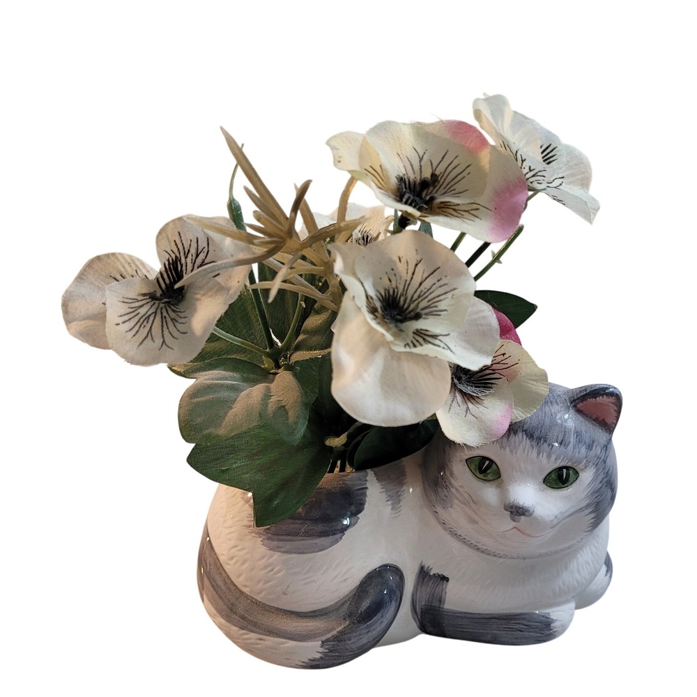 Unbranded Ceramic Cat Planter Figurine with Artificial Pansies White Grey Small
